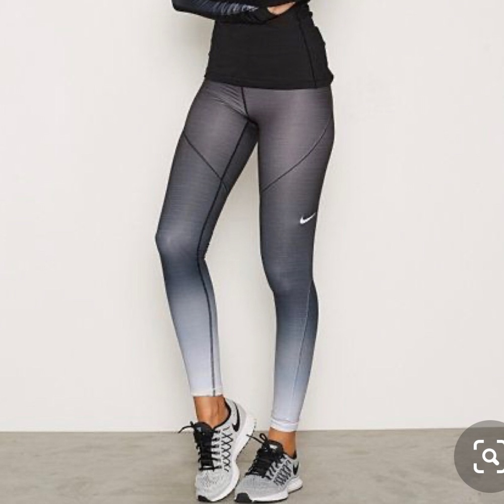 Nike PRO yoga pants